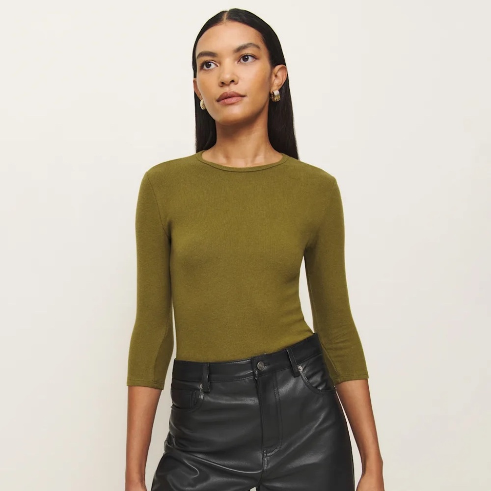 Reformation Hazel pear green lightweight knit sweater L/10